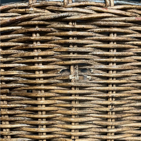 Wired Wicker Basket - Picture 7 of 10